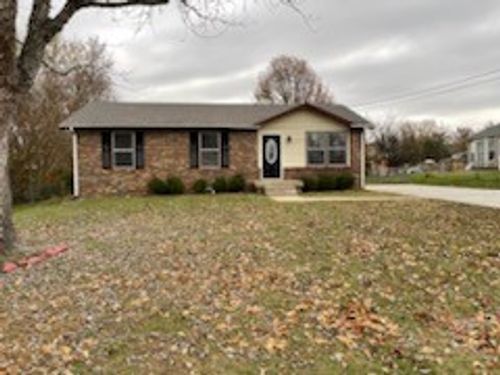 907 Ryan Dr, Clarksville, TN, 37042-5910 | Card Image