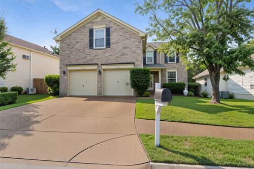 2216 Falcon Creek Dr, Franklin, TN, 37067-4098 | Card Image