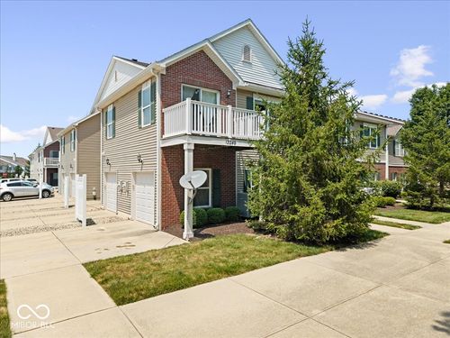 100-13249 Komatite Way, Fishers, IN, 46038-5442 | Card Image