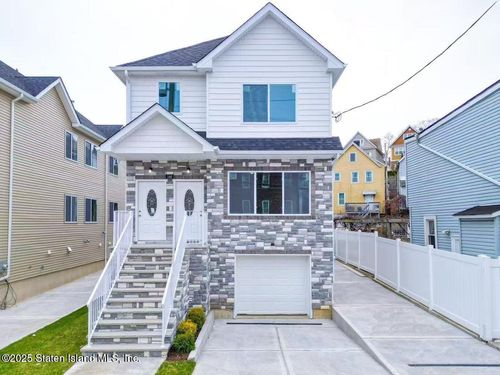 2-146 Beach St, Staten Island, NY, 10304-2238 | Card Image