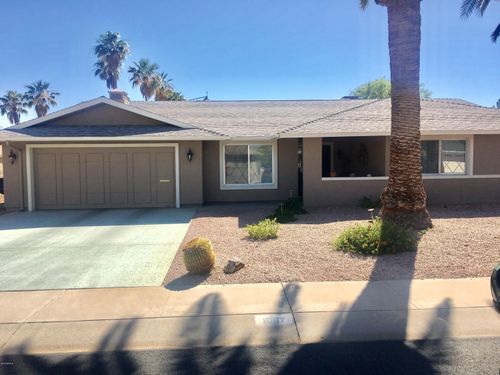 10117 W Sombrero Cir, Sun City, AZ, 85373-1147 | Card Image