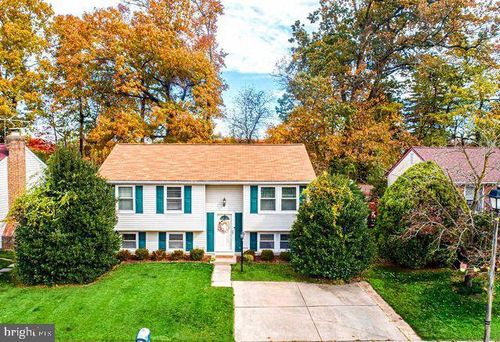 7 Freedom Ct, Middle River, MD, 21220-1233 | Card Image