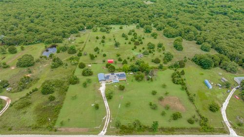 223 Slayden Dr, Sunset, TX, 76270-2711 | Card Image