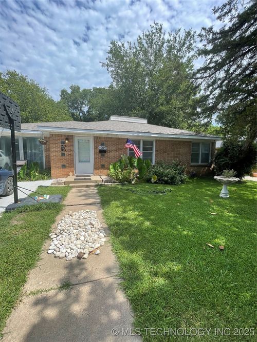1009 Davis St Nw, Ardmore, OK, 73401-1521 | Card Image