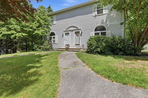 45 Lonsdale St, West Warwick, RI, 02893-3323 | Card Image
