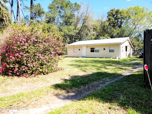 10507 Prospect Ave, HAMPTON, FL, 32044-4416 | Card Image