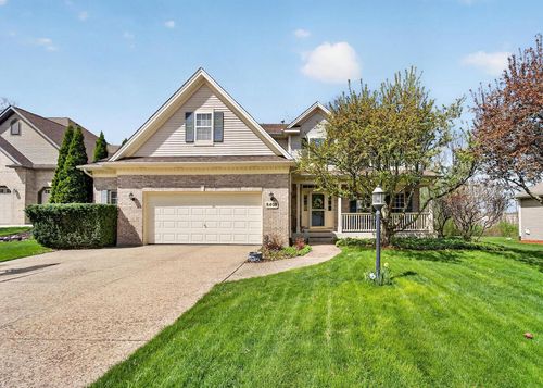 8408 190th Avenue Avenue, Bristol, WI, 53104 | Card Image