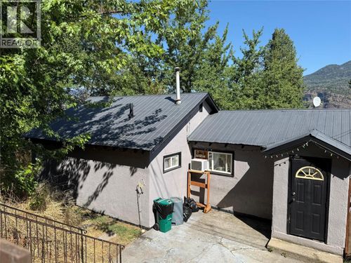 943 Mountain Street, Trail, BC, V1R3G6 | Card Image