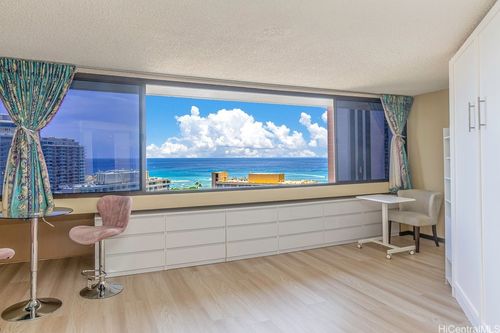 apt-2704-1700 Ala Moana Blvd, Honolulu, HI, 96815-1495 | Card Image
