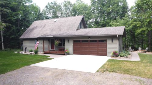 N8360 Sylvan Acres N, Lily, WI, 54491-9006 | Card Image