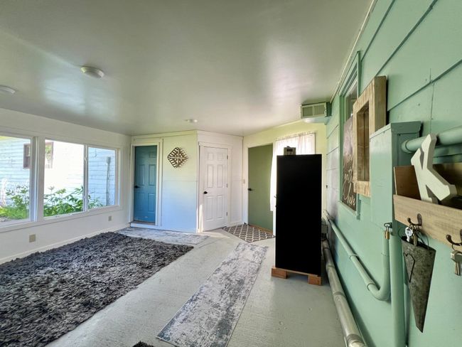 Three Season Porch | Image 16