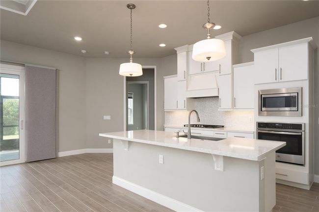 11913 Sw 32 Nd Ln, House other with 4 bedrooms, 3 bathrooms and null parking in Gainesville FL | Image 6