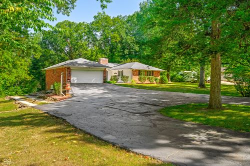 960 Old State Road 46, Nashville, IN, 47448-9205 | Card Image