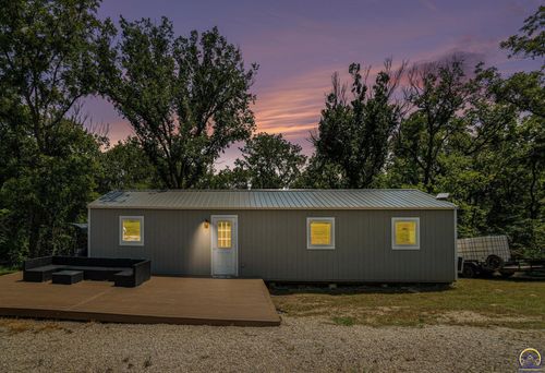 14651 Hayes Dr, Perry, KS, 66073-4085 | Card Image