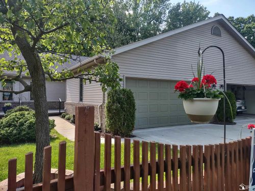 19040 Otto Court, Huron Charter Township, MI, 48164 | Card Image