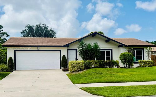 2411 Nw 31st St, Boca Raton, FL, 33431-6267 | Card Image