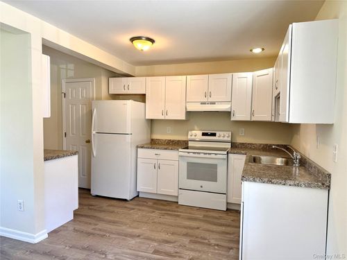 a-176 Myrtle Avenue, Carmel, NY, 10512 | Card Image