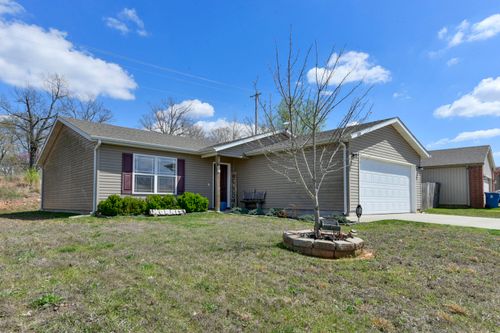 158 Echo Valley Cir, Reeds Spring, MO, 65737-8984 | Card Image