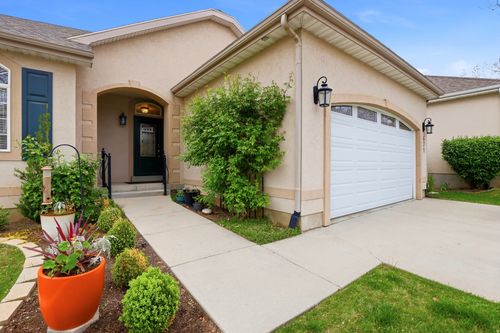 671 E Free Land Ave, Midvale, UT, 84047-4655 | Card Image