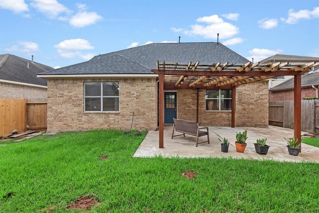 2023 Creek Run Dr, House other with 4 bedrooms, 3 bathrooms and 2 parking in Pearland TX | Image 48