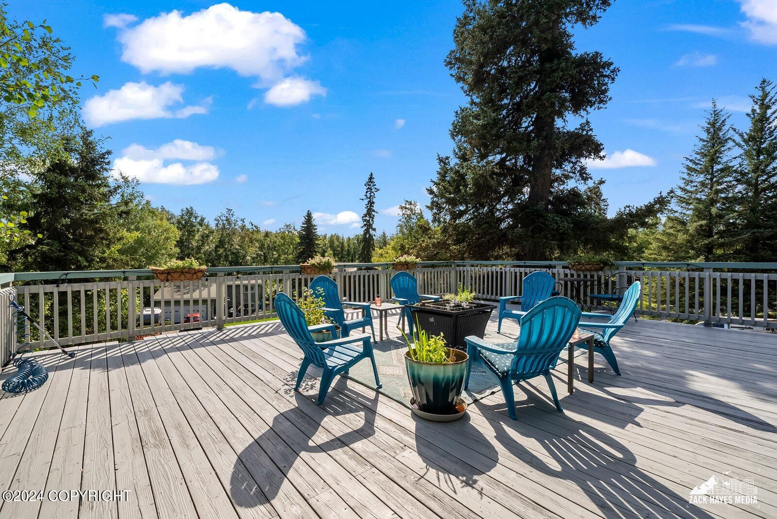 Edinburgh Dr, Anchorage, AK 99502