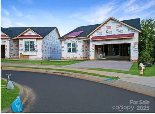 26-2085 Bonds Ln, Fort Mill, SC, 29715-2266 | Card Image