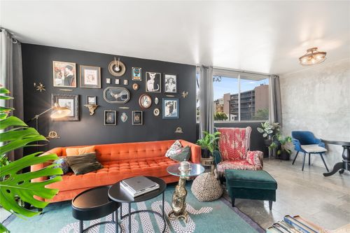 apt-402-1069 Spencer St, Honolulu, HI, 96822-3762 | Card Image