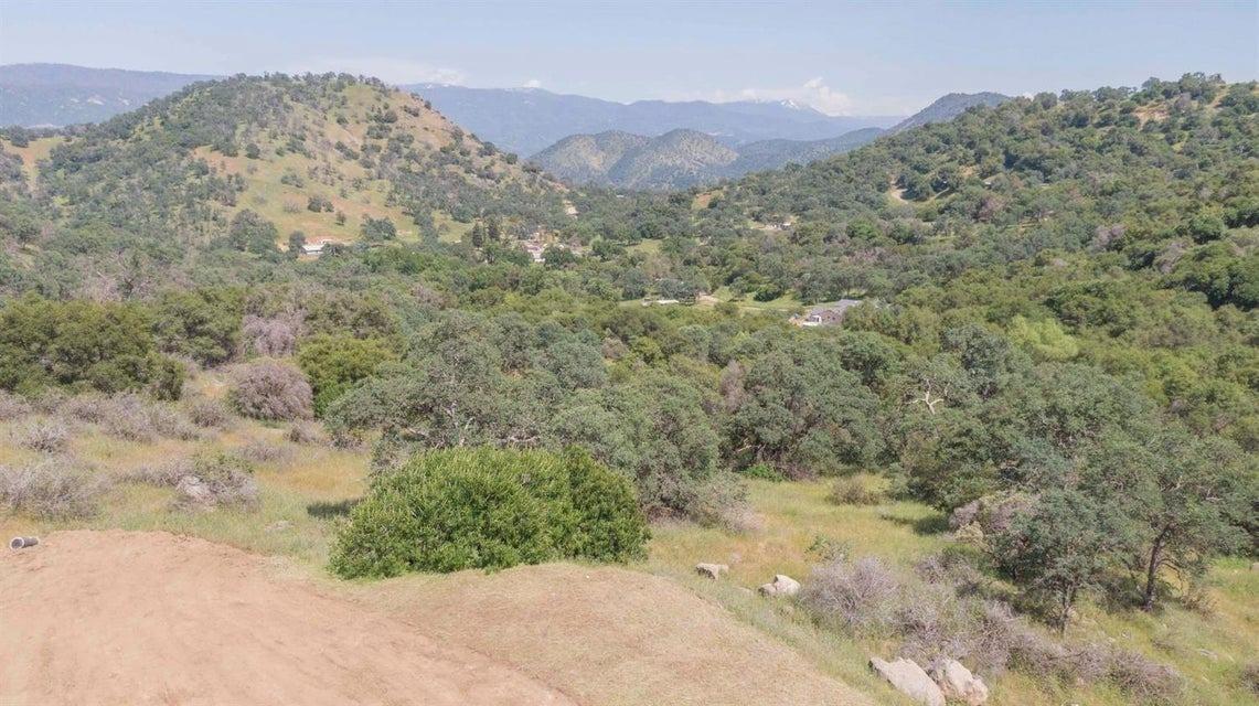 Land in Yokuts Valley 4