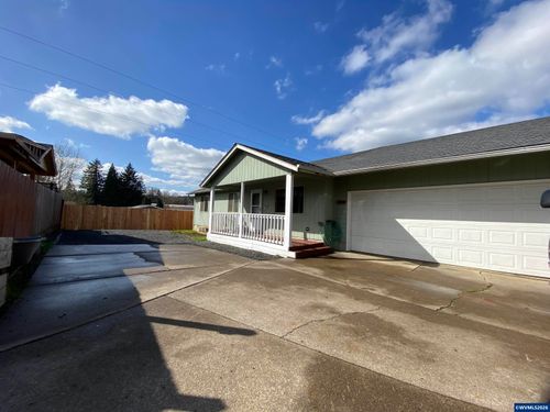 1784 Tamarack St, Sweet Home, OR, 97386 | Card Image
