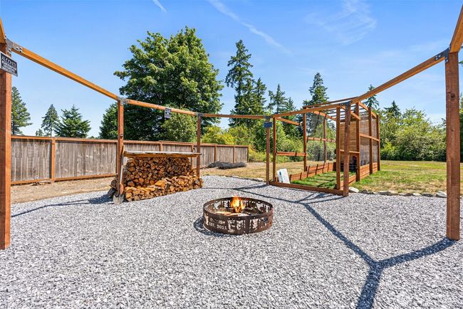 20311 Orting Kapowsin Hwy E, House other with 3 bedrooms, 3 bathrooms and 3 parking in Graham WA | Image 34