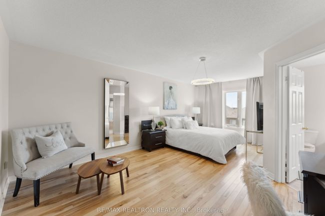 57 Littleriver Crt, House attached with 4 bedrooms, 4 bathrooms and 3 parking in Vaughan ON | Image 22