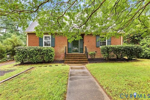 430 Greenwood Dr, Petersburg, VA, 23805-2046 | Card Image