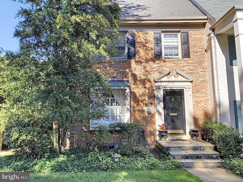 7412 Hallcrest Dr, MCLEAN, VA, 22102-2912 | Card Image