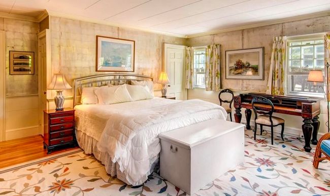1-CH213 - 5 Wauwompauque Trl, House other with 7 bedrooms, 4 bathrooms and 2 parking in Chilmark MA | Image 4