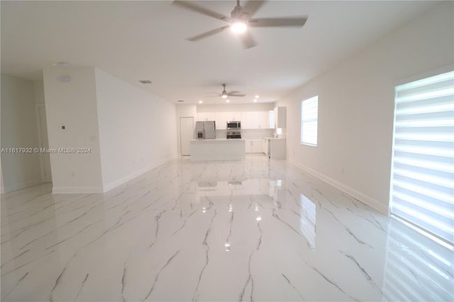 16753 Sw 290th Ln, House other with 3 bedrooms, 2 bathrooms and null parking in Homestead FL | Image 8