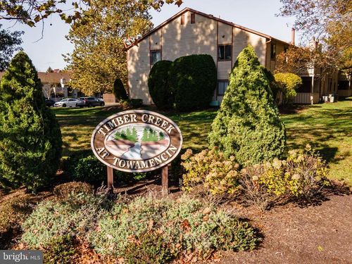 803 Poplar Ct, LANSDALE, PA, 19446-4977 | Card Image