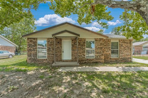 1521 E Del Mar St, Wichita, KS, 67216-1541 | Card Image