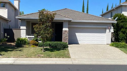 9764 Waterfowl Dr, Elk Grove, CA, 95757-8128 | Card Image