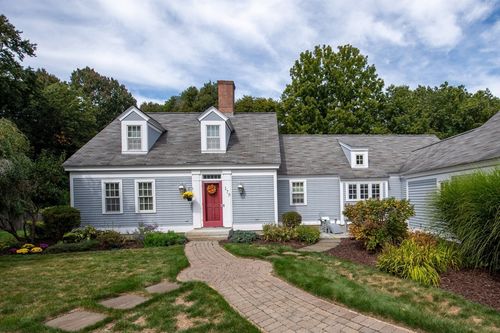 179 Washington St, Boxford, MA, 01921-1011 | Card Image