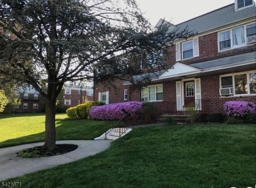 apt-b10-245 Passaic Ave, Passaic, NJ, 07055-3618 | Card Image