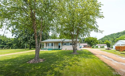 1640 W Main St, Grafton, IL, 62037-1175 | Card Image