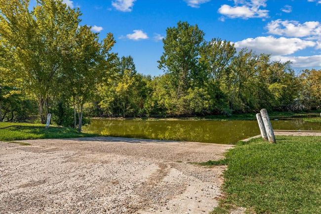 Local Amenities in the area | Image 35