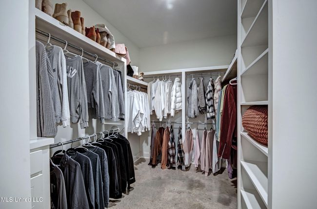 Primary bedroom walk-in closet | Image 18