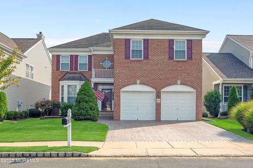 40 Baltusrol Dr, Manalapan, NJ, 07726-9325 | Card Image