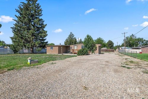 411 S Pennsylvania Ave, Fruitland, ID, 83619-2602 | Card Image