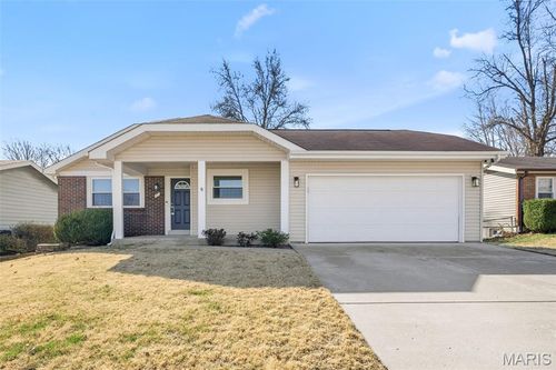 13 Northwinds Dr, Saint Peters, MO, 63376-1101 | Card Image