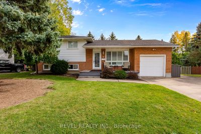 15 Riverview Blvd, House other with 3 bedrooms, 3 bathrooms and 5 parking in Saint Catharines ON | Image 2