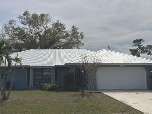 22321 Yonkers Ave, PORT CHARLOTTE, FL, 33952-8437 | Card Image