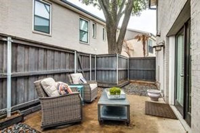 APT-101 - 7736 Meadow Rd, Condo with 3 bedrooms, 3 bathrooms and null parking in Dallas TX | Image 21