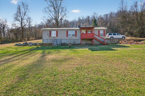 301 Morris Demps Rd, Sparta, TN, 38583-4729 | Card Image